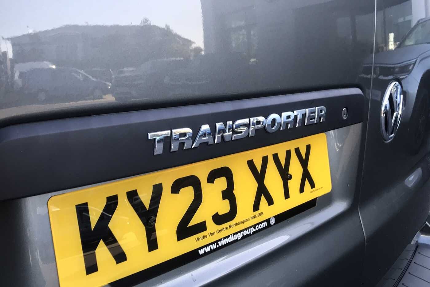 Volkswagen Transporter T28 Panel van Highline SWB 110 PS 2.0 TDI 5sp Manual