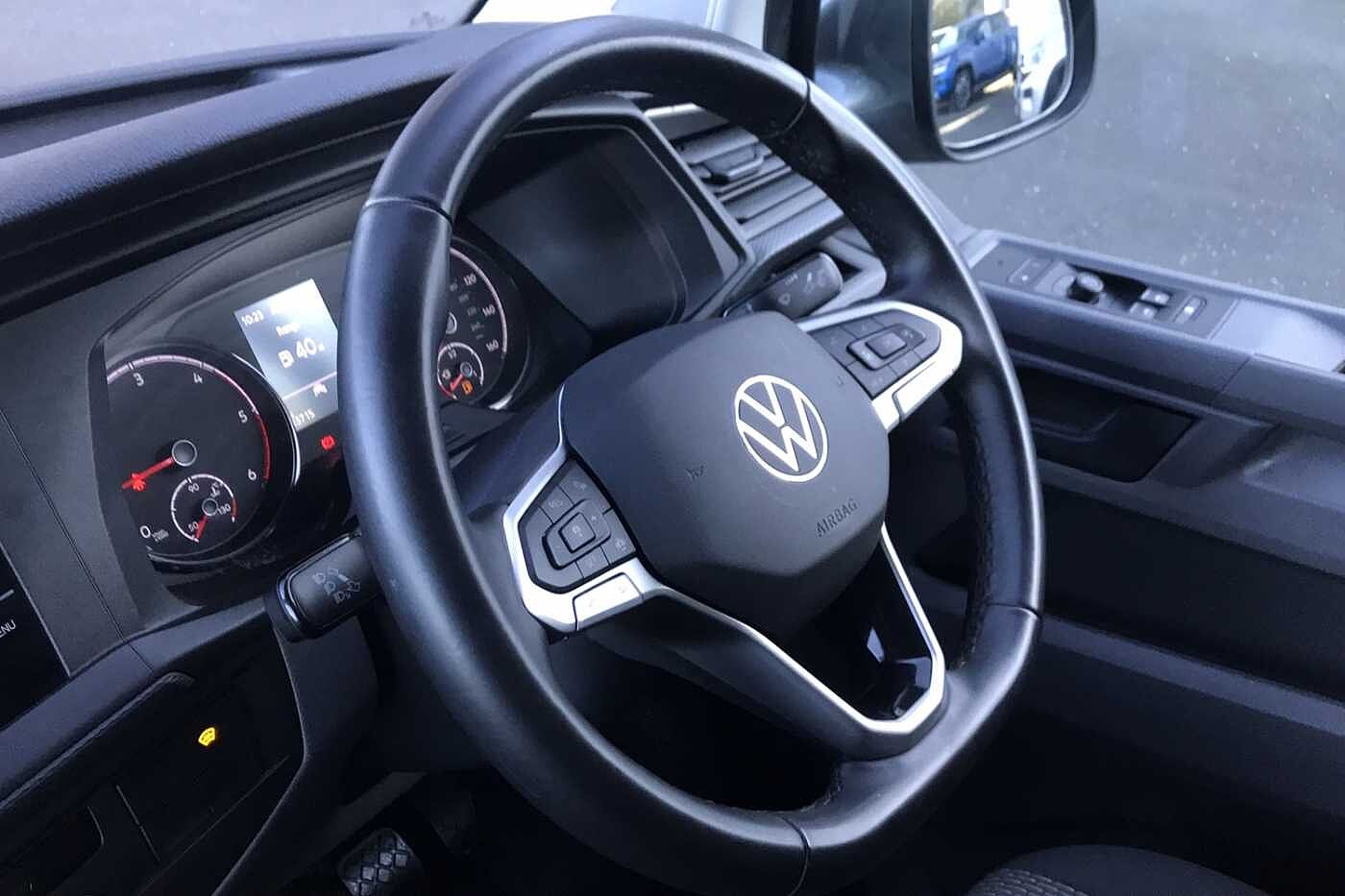 Volkswagen Transporter T28 Panel van Highline SWB 110 PS 2.0 TDI 5sp Manual