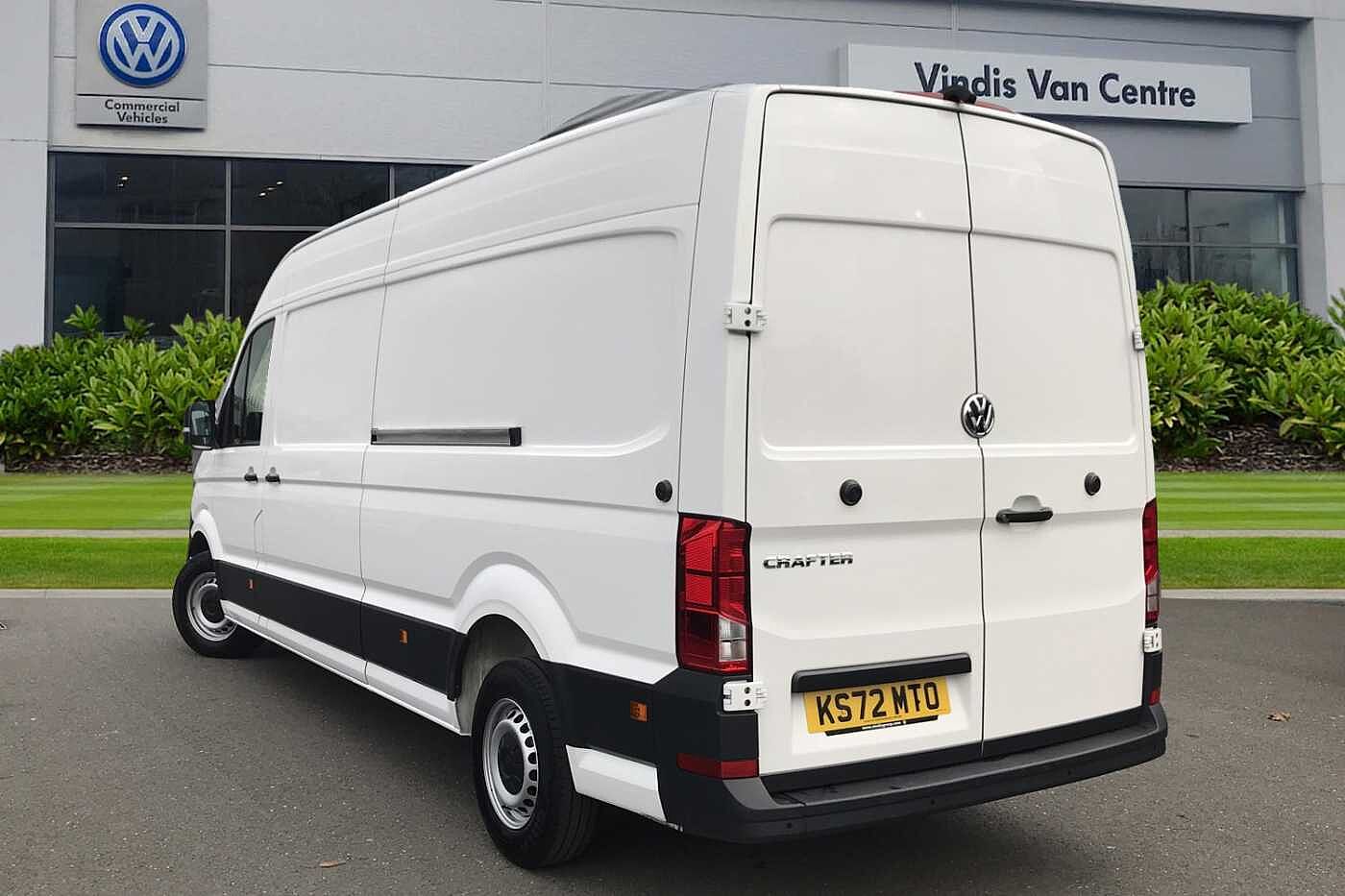 Volkswagen Crafter Panel van Trendline LWB 140 PS 2.0 TDI 6sp Manual FWD