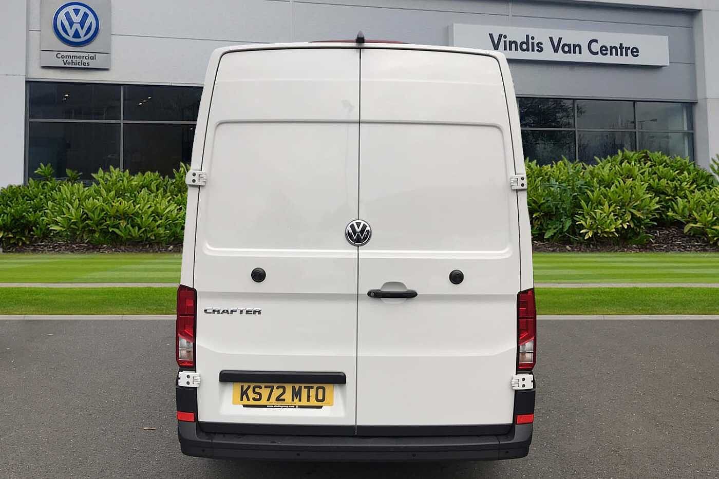 Volkswagen Crafter Panel van Trendline LWB 140 PS 2.0 TDI 6sp Manual FWD
