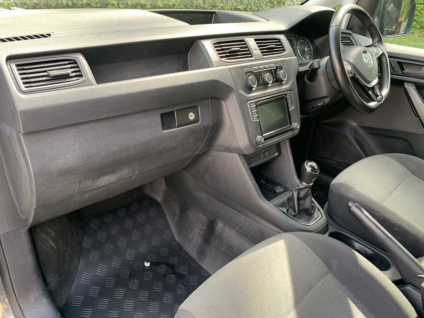 Volkswagen Caddy Cargo 2.0 TDI (102PS) C20 Highline BMT Panel Van