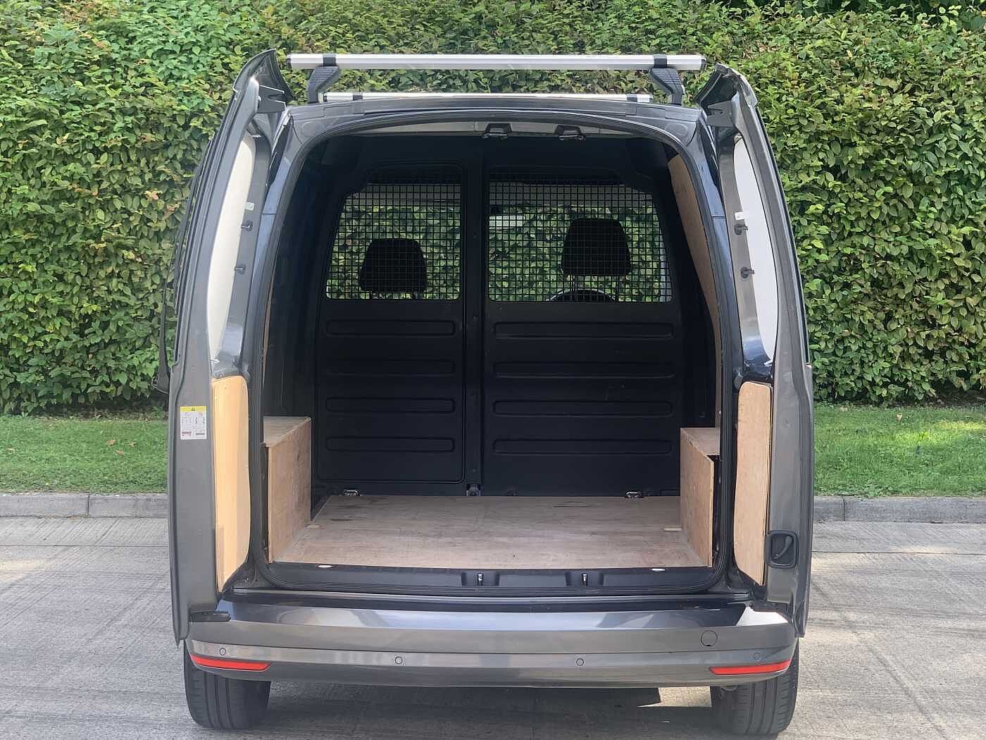Volkswagen Caddy Cargo 2.0 TDI (102PS) C20 Highline BMT Panel Van
