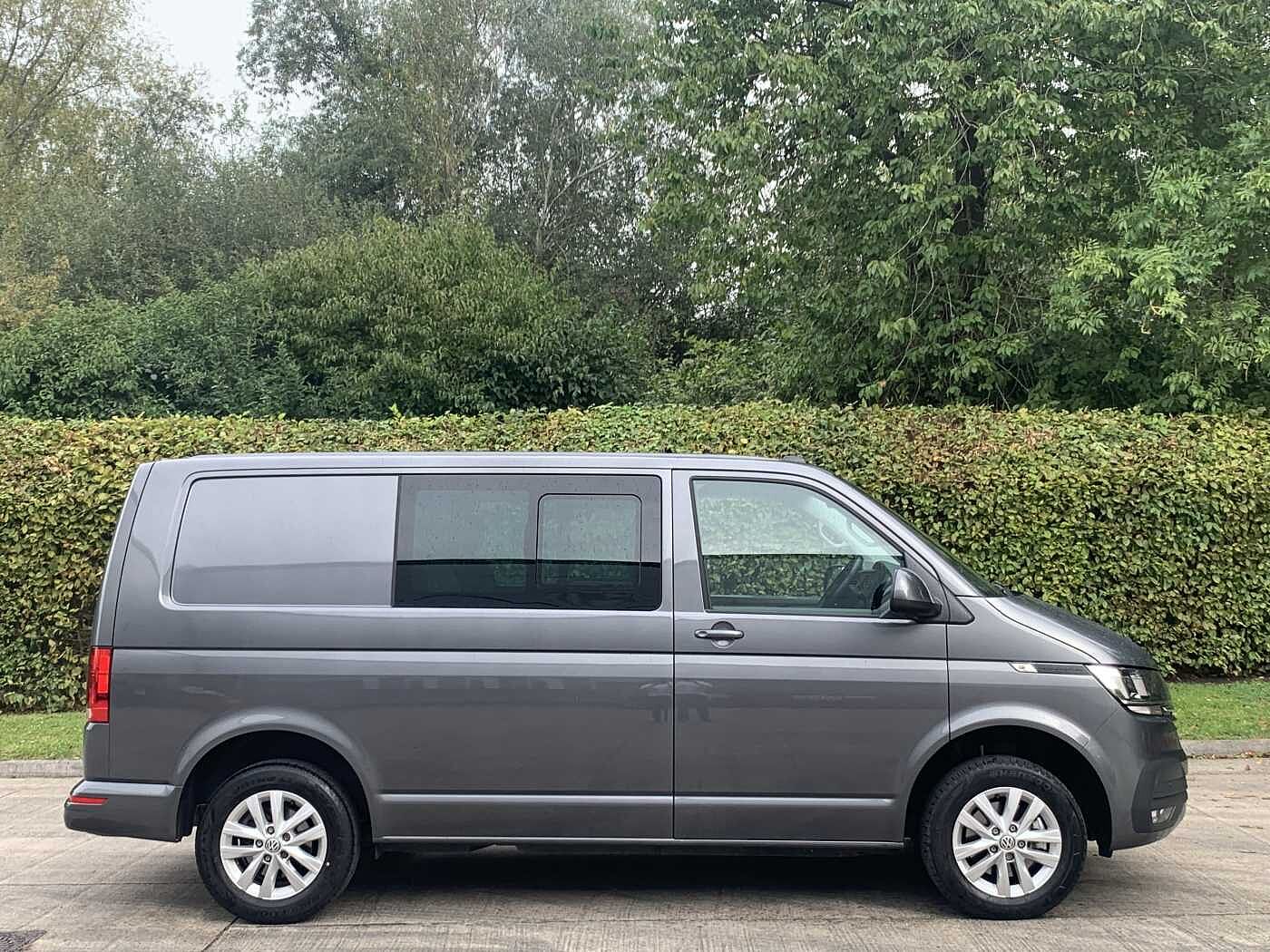 Volkswagen Transporter Kombi 2.0TDI 150 T30 High BMT SWB DSG