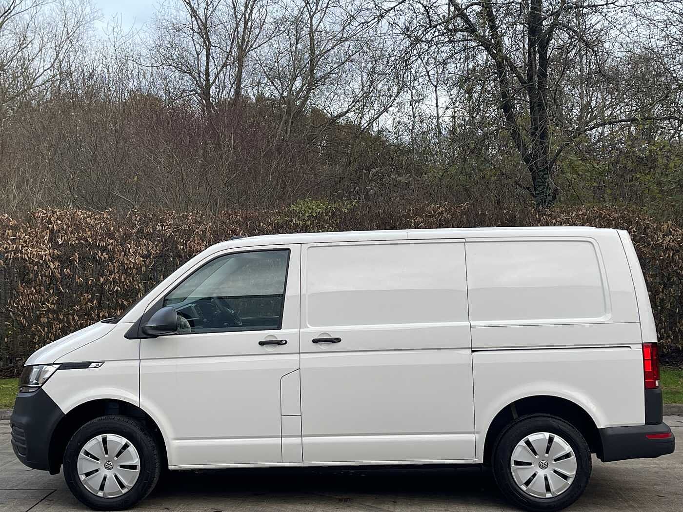 Volkswagen Transporter 2.0TDI 110ps T28 Startline BMT SWB Panel Van