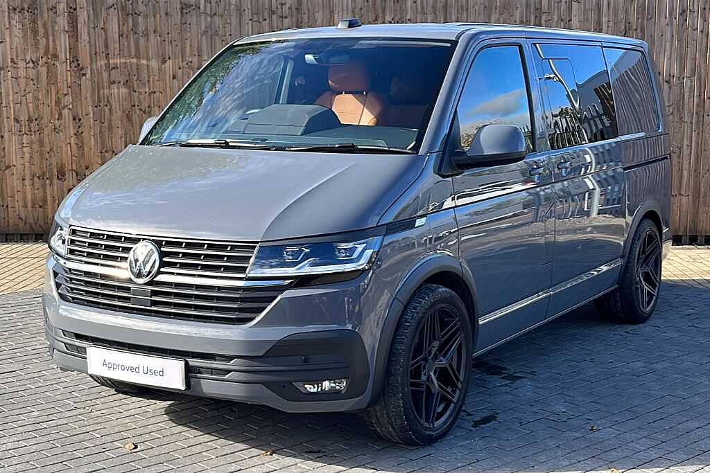 Volkswagen Transporter 2.0 TDI 150 Highline Kombi Van DSG