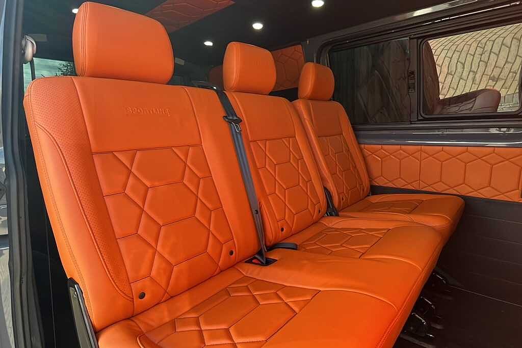 Volkswagen Transporter 2.0 TDI 150 Highline Kombi Van DSG