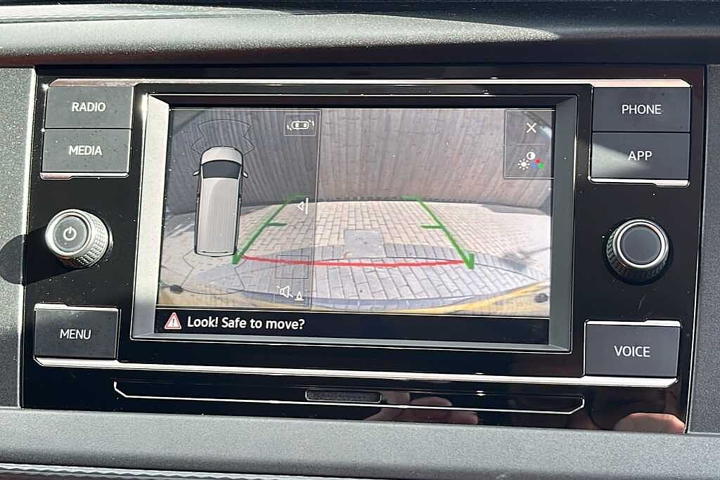 Volkswagen Transporter 2.0 TDI 150 Highline Kombi Van DSG