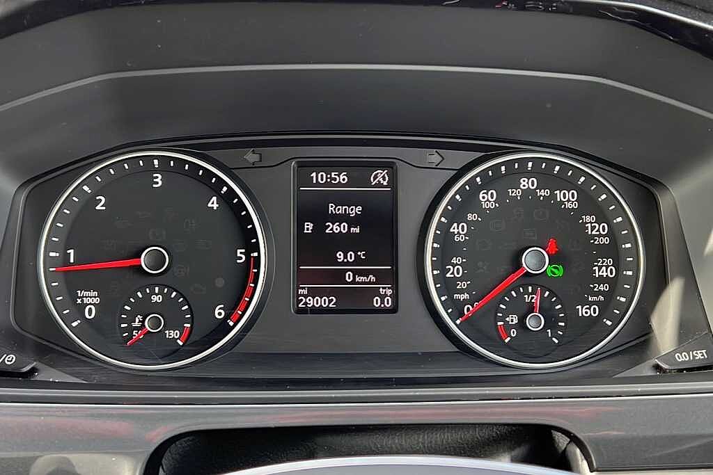 Volkswagen Transporter 2.0 TDI BMT 150 Highline Kombi Van DSG
