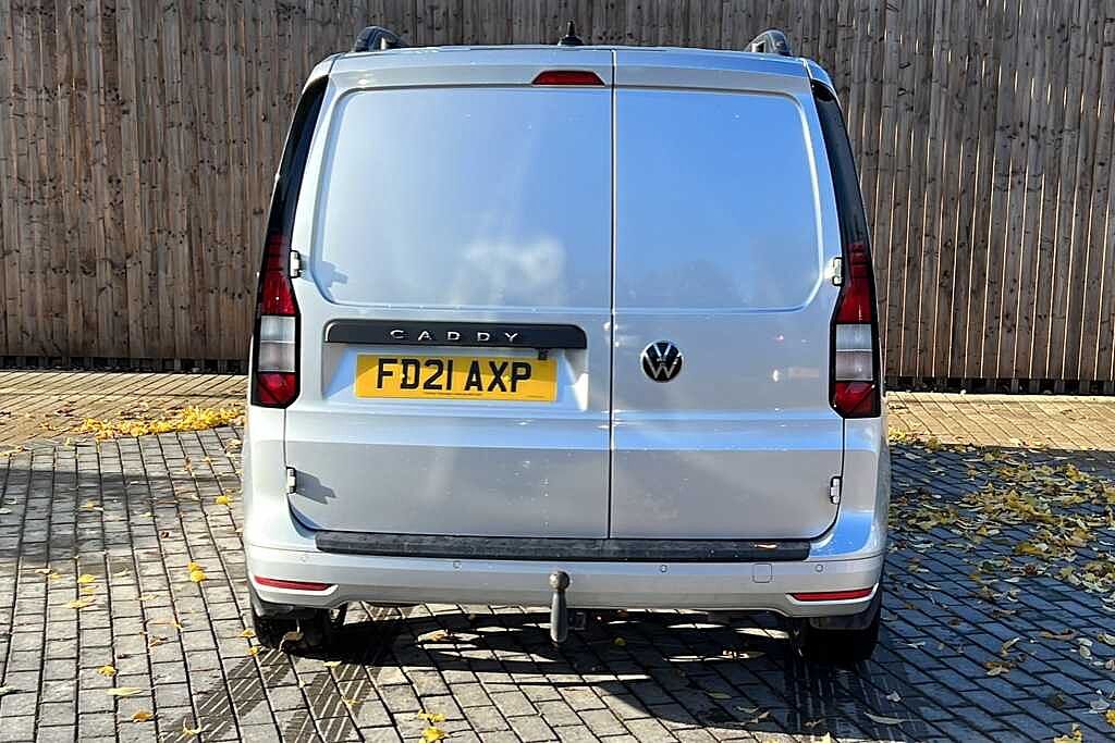 Volkswagen Caddy 2.0 TDI 122PS Commerce Plus Van DSG