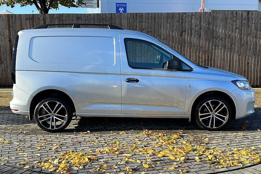 Volkswagen Caddy 2.0 TDI 122PS Commerce Plus Van DSG
