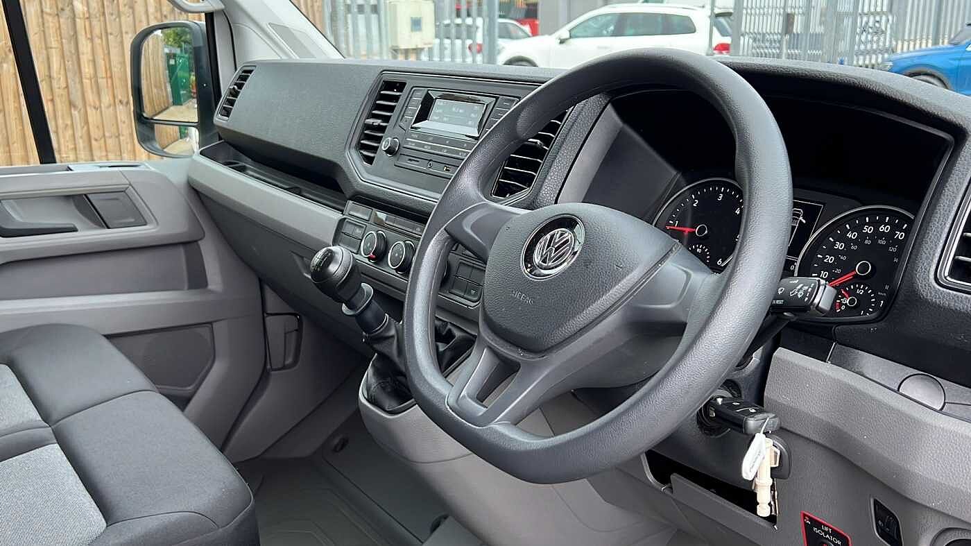 Volkswagen Crafter 2.0 TDI 140PS Startline Chassis cab
