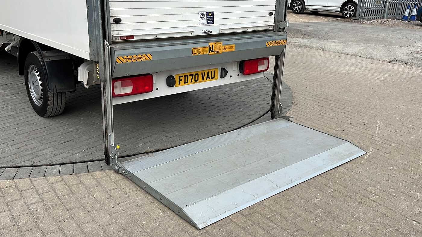 Volkswagen Crafter 2.0 TDI 140PS Startline Chassis cab