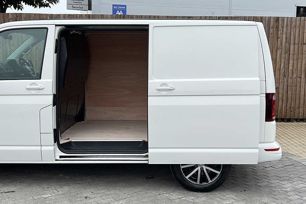 Volkswagen Transporter 2.0 TDI BMT 150 Edition Van