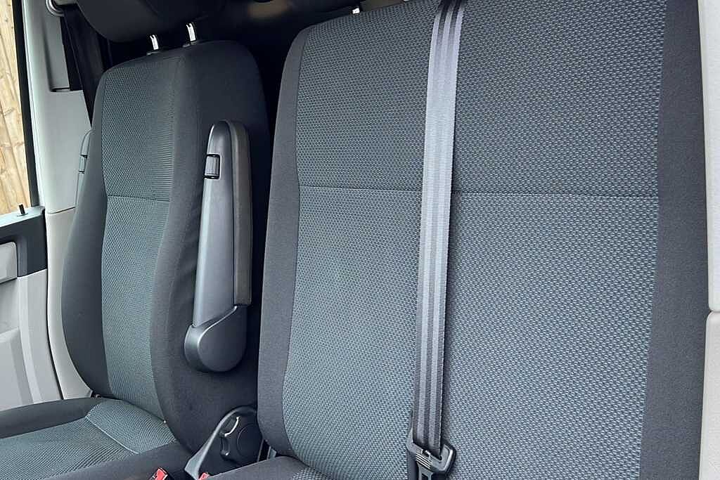 Volkswagen Transporter 2.0 TDI BMT 150 Edition Van
