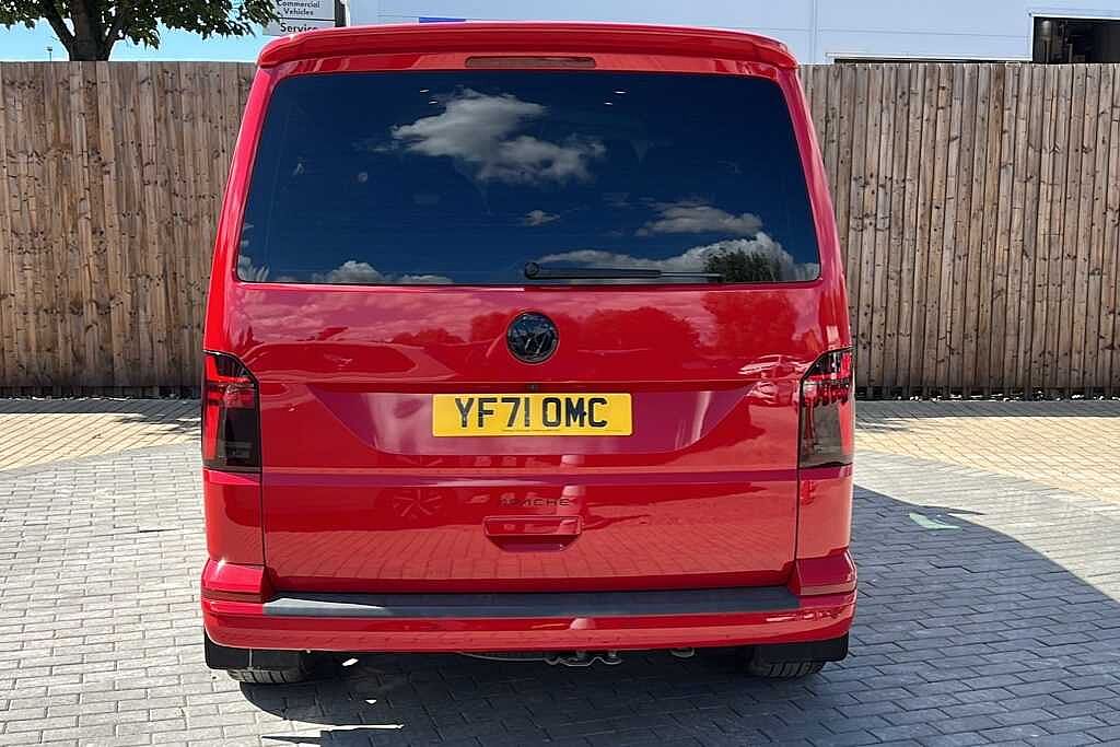 Volkswagen Transporter 2.0 BiTDI 204 Highline Kombi Van DSG