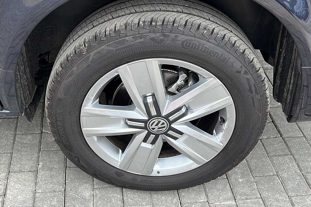 Volkswagen Transporter 2.0 BiTDI 204 Highline Kombi Van 4MOTION DSG