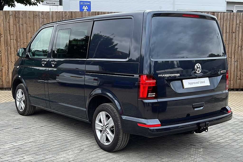 Volkswagen Transporter 2.0 BiTDI 204 Highline Kombi Van 4MOTION DSG
