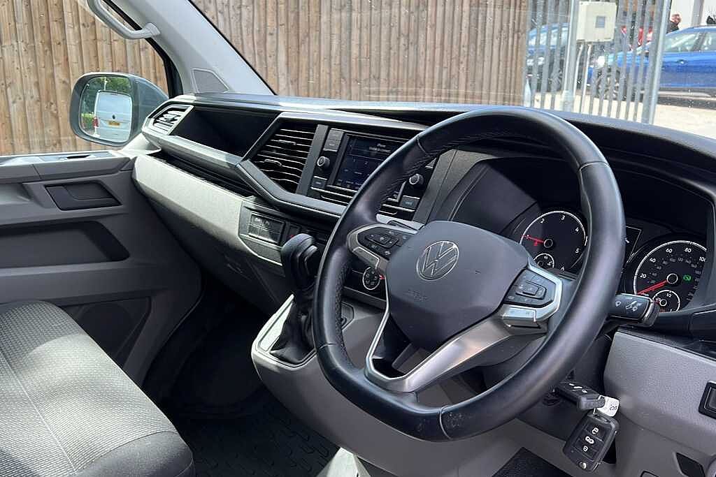 Volkswagen Transporter 2.0 BiTDI 204 Highline Van DSG