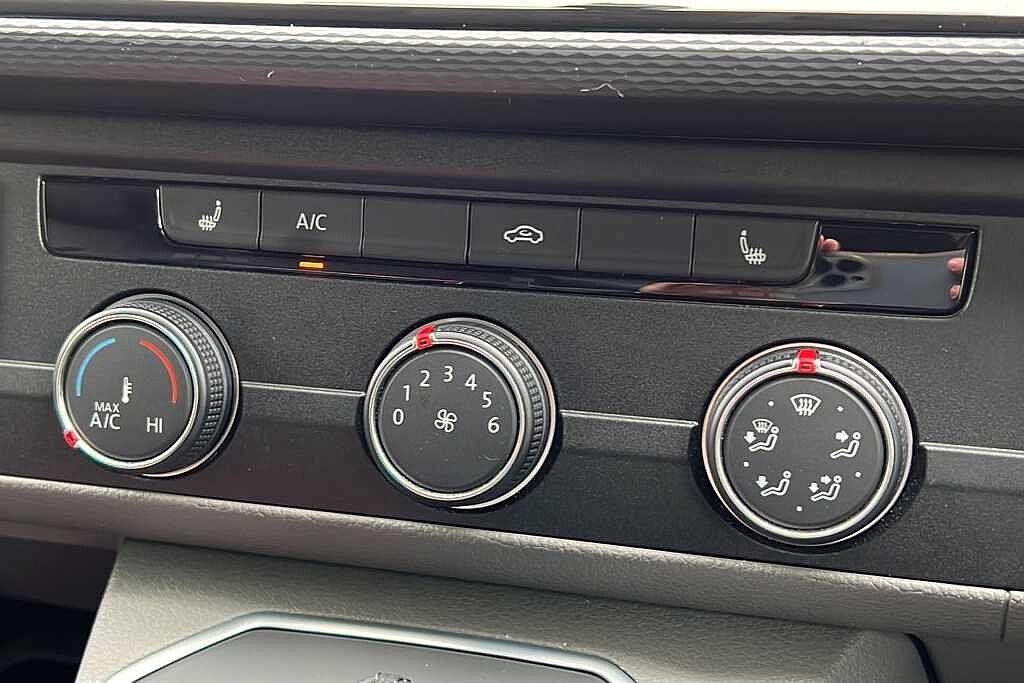 Volkswagen Transporter 2.0 BiTDI 204 Sportline Van DSG