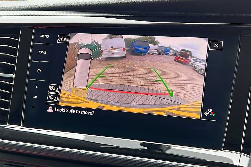 Volkswagen Transporter 2.0 BiTDI 204 Sportline Van DSG
