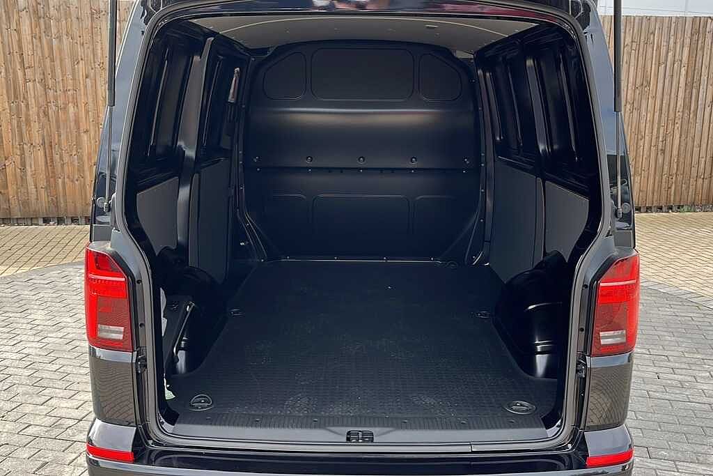 Volkswagen Transporter 2.0 BiTDI 204 Sportline Van DSG