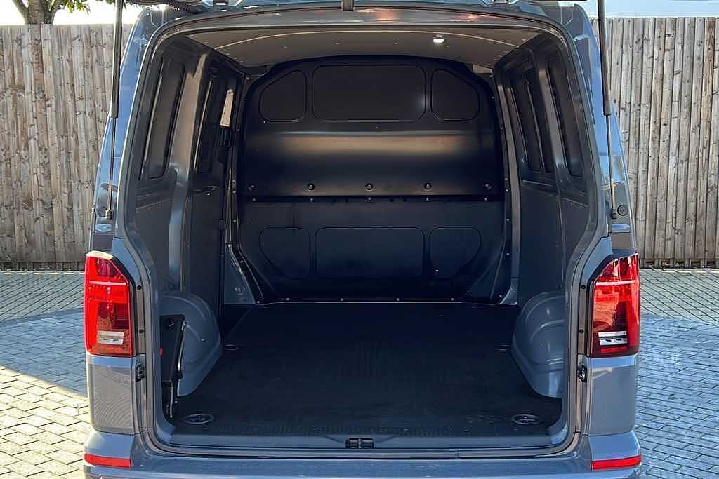 Volkswagen Transporter 2.0 BiTDI 204 Sportline Van DSG