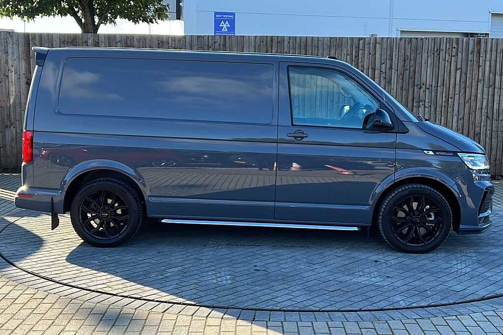 Volkswagen Transporter 2.0 BiTDI 204 Sportline Van DSG