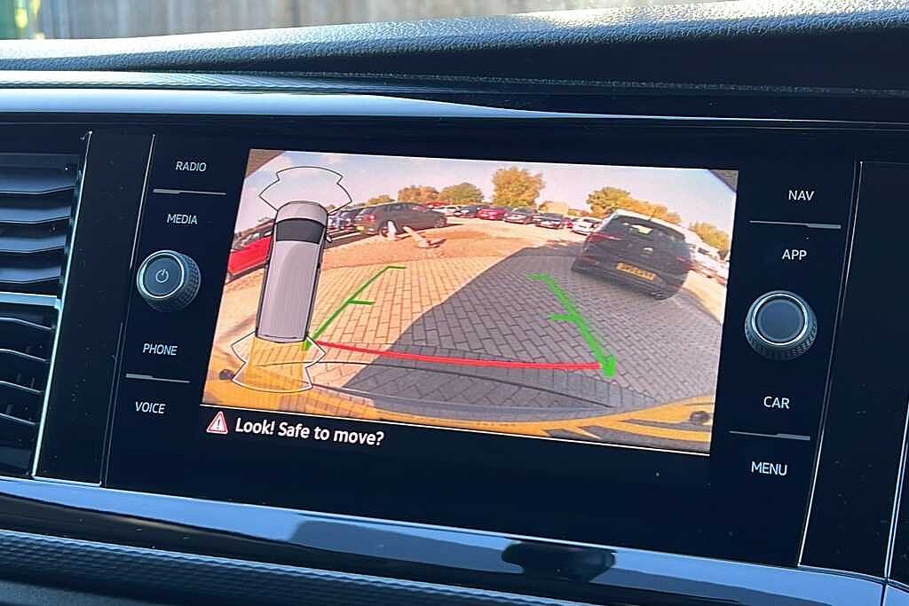 Volkswagen Transporter 2.0 BiTDI 204 Sportline Van DSG