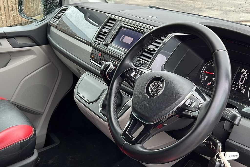Volkswagen Transporter 2.0 BiTDI BMT 204 Sportline Kombi Van DSG