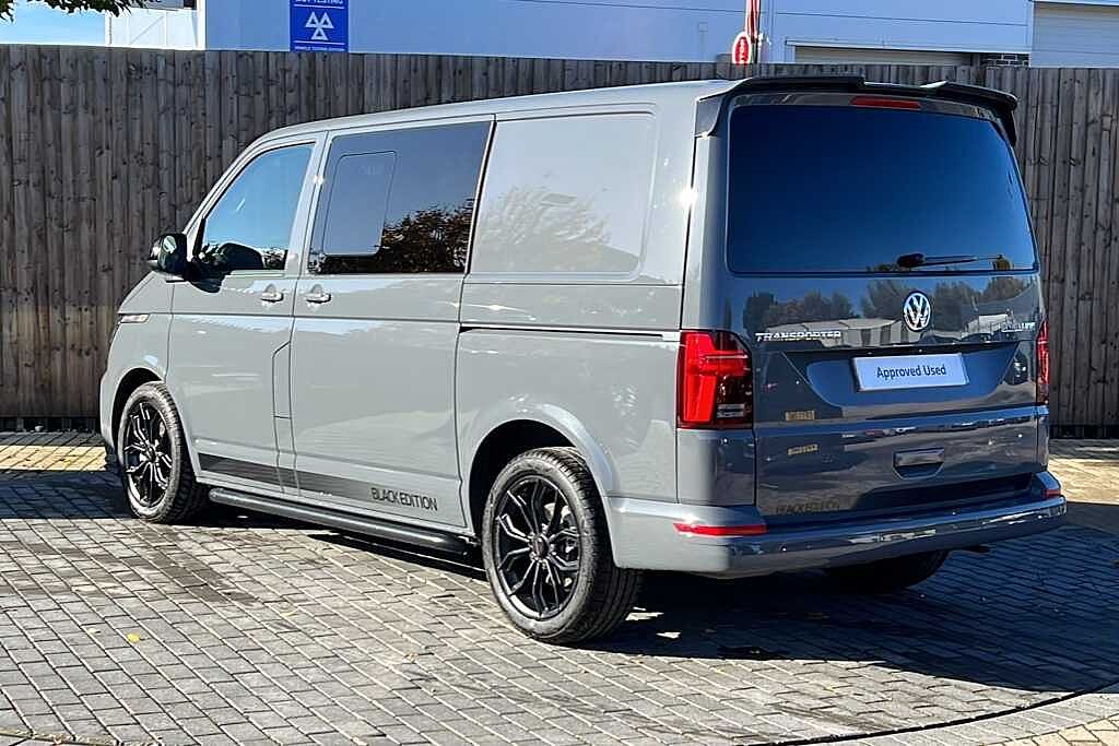 Volkswagen Transporter 2.0 BiTDI 204 Sportline Black Ed Kombi Van DSG