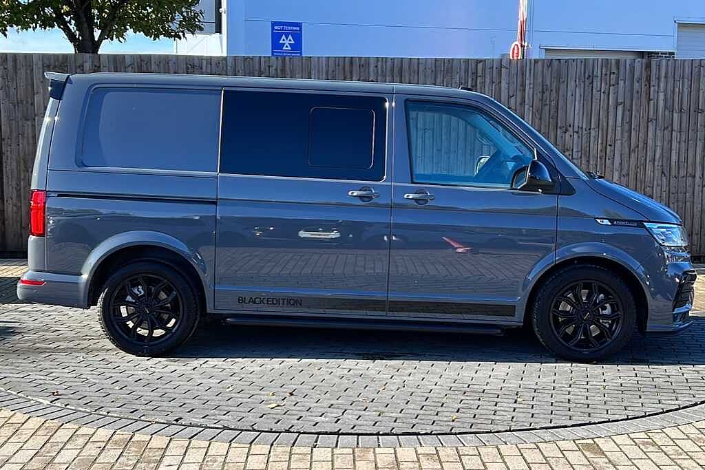 Volkswagen Transporter 2.0 BiTDI 204 Sportline Black Ed Kombi Van DSG