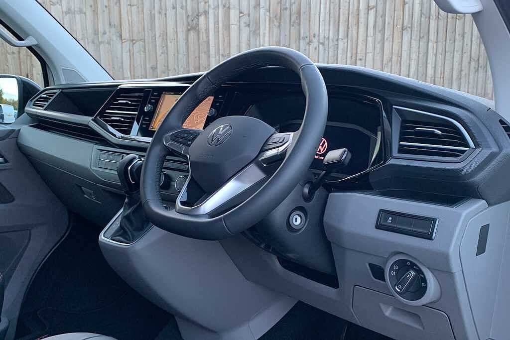 Volkswagen Transporter 2.0 BiTDI 204 Sportline Van DSG