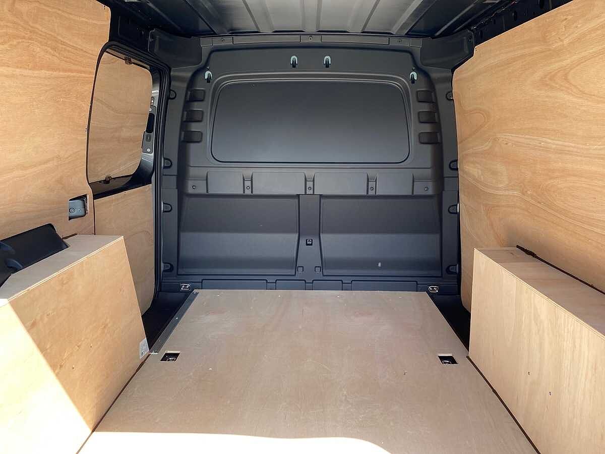 Volkswagen Caddy Cargo C20 Diesel 2.0 TDI 122Ps Commerce Pro Van