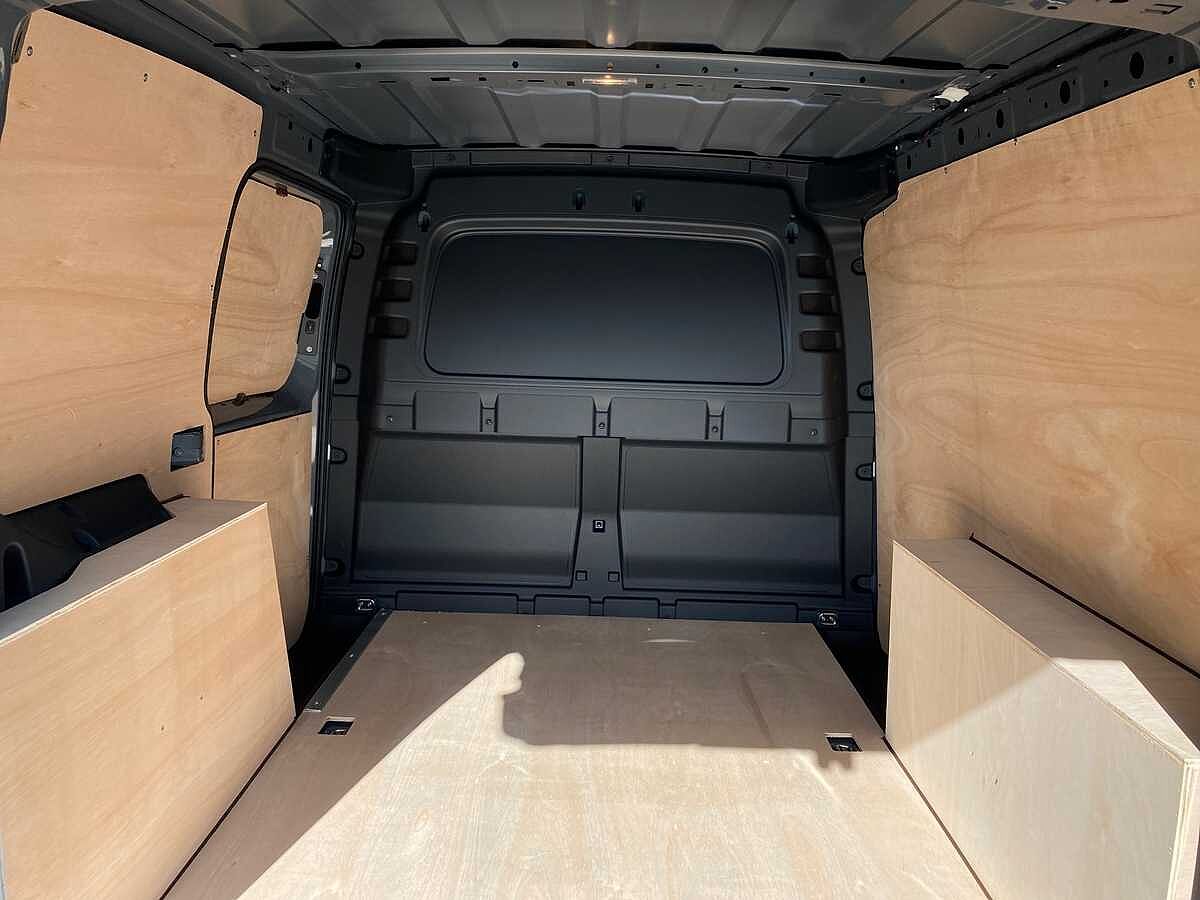 Volkswagen Caddy Cargo C20 Diesel 2.0 TDI 122Ps Commerce Pro Van