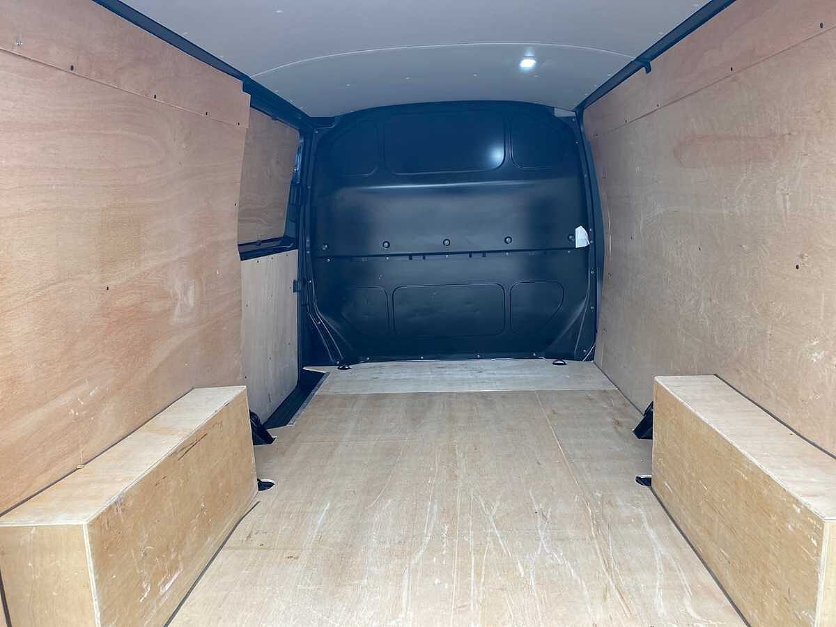 Volkswagen Transporter T30 Lwb Diesel 2.0 TDI 150 Highline Van