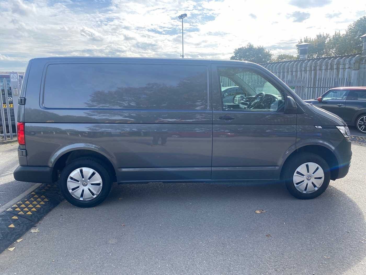 Volkswagen Transporter 2.0TDI 110ps T28 Startline BMT SWB PV