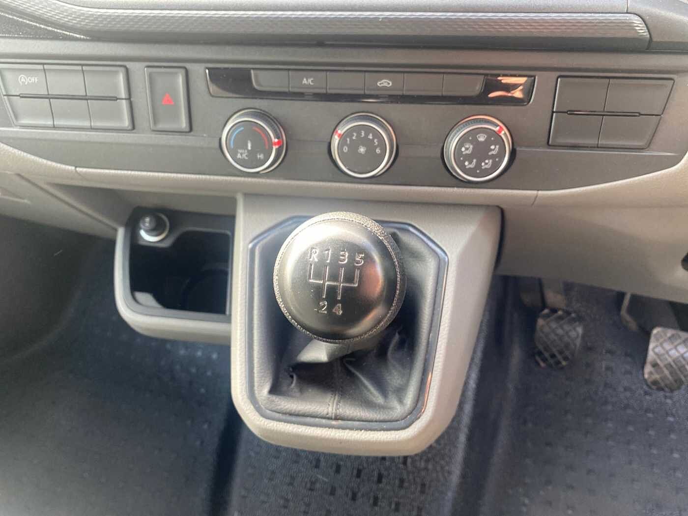 Volkswagen Transporter 2.0TDI 110ps T28 Startline BMT SWB PV