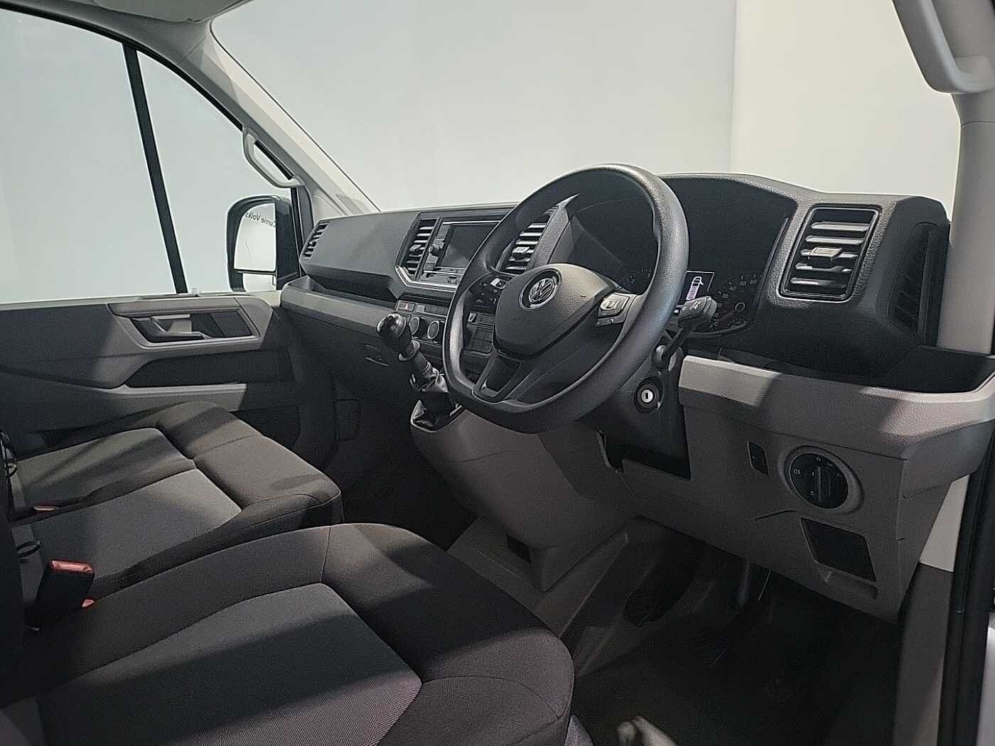 Volkswagen Crafter 2.0TDI 140PS Eu6dT-E CR35 LWB Trendline