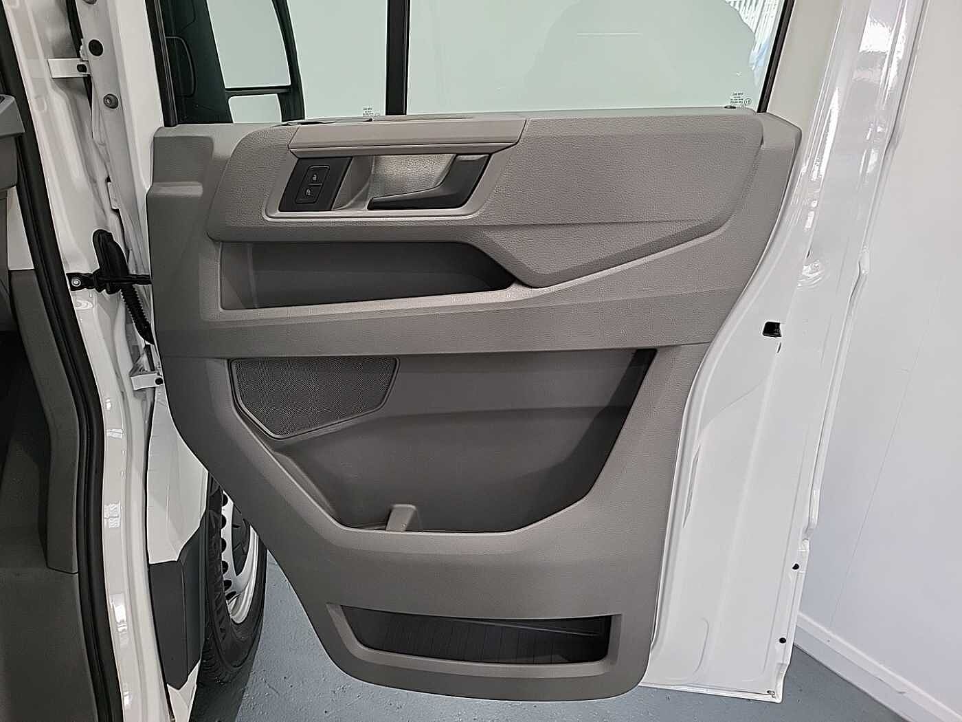 Volkswagen Crafter 2.0TDI 140PS Eu6dT-E CR35 LWB Trendline