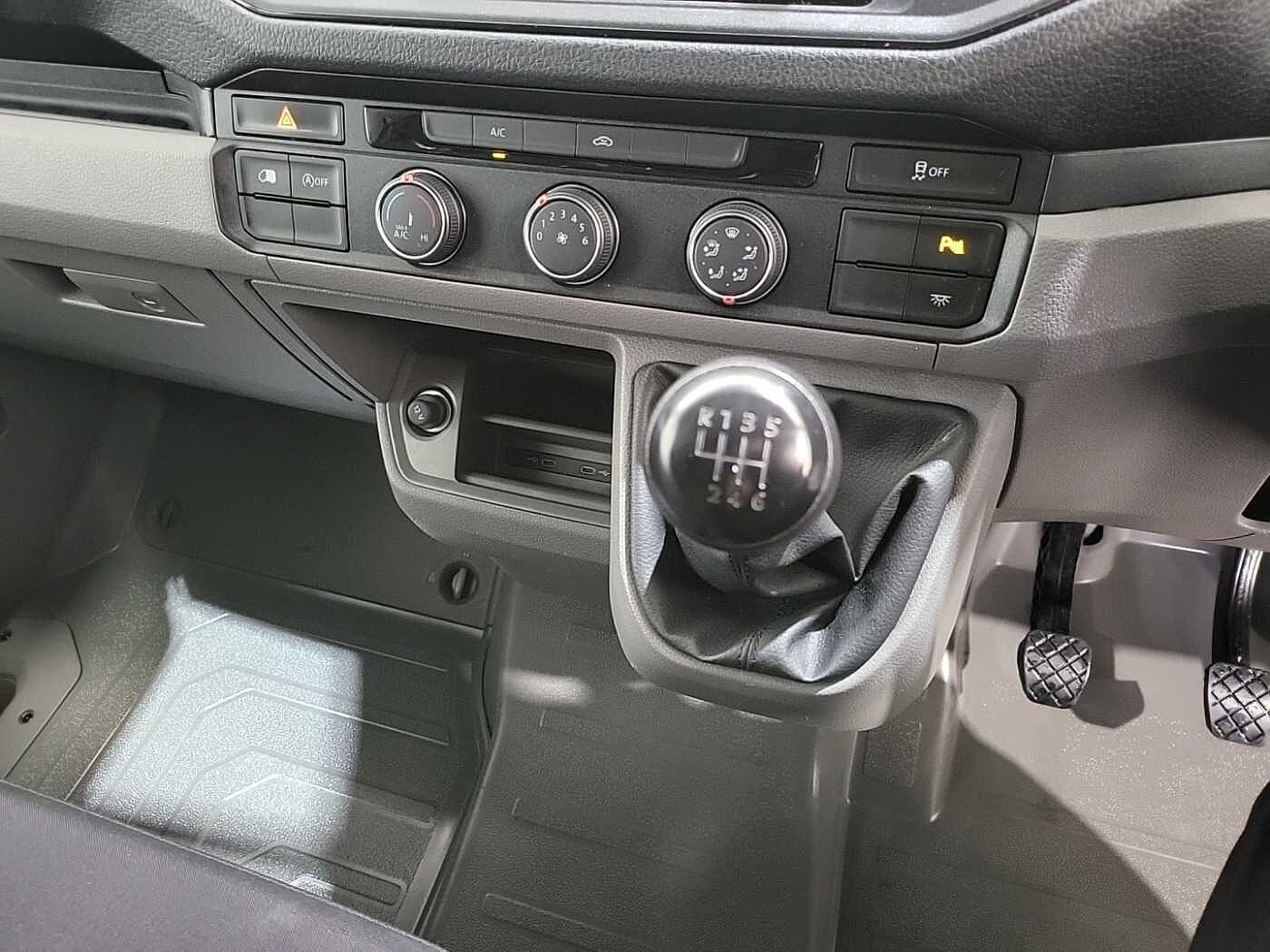 Volkswagen Crafter 2.0TDI 140PS Eu6dT-E CR35 LWB Trendline