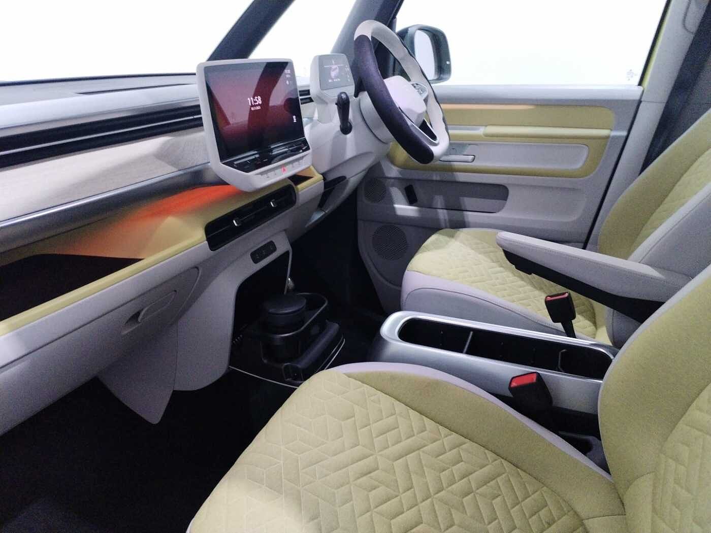 Volkswagen ID.Buzz ID. Buzz First Edition SWB 77kWh Pro 204PS Auto