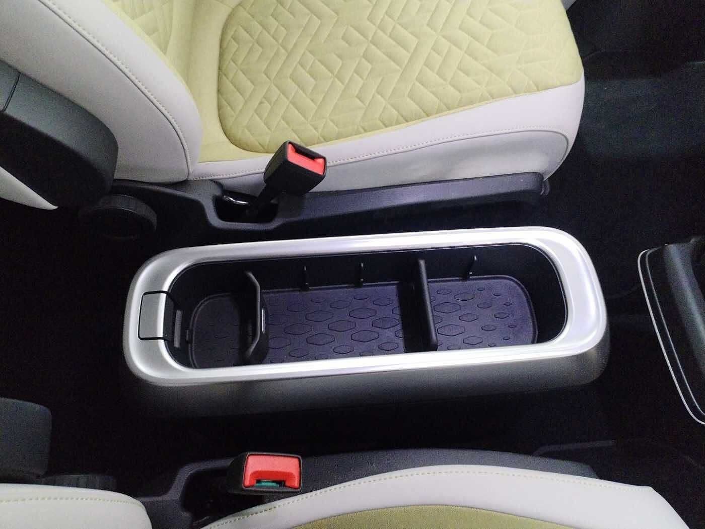 Volkswagen ID.Buzz ID. Buzz First Edition SWB 77kWh Pro 204PS Auto
