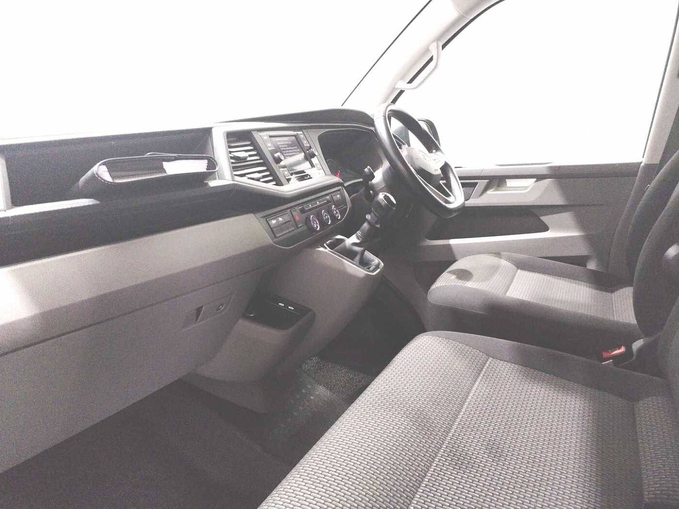 Volkswagen Transporter 2.0TDI 110ps T28 Highline BMT SWB PV