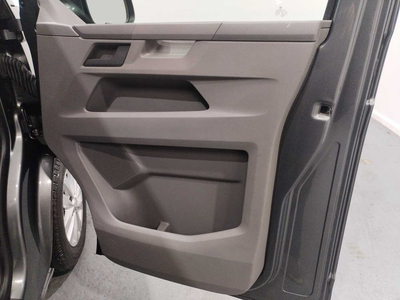 Volkswagen Transporter 2.0TDI 110ps T28 Highline BMT SWB PV