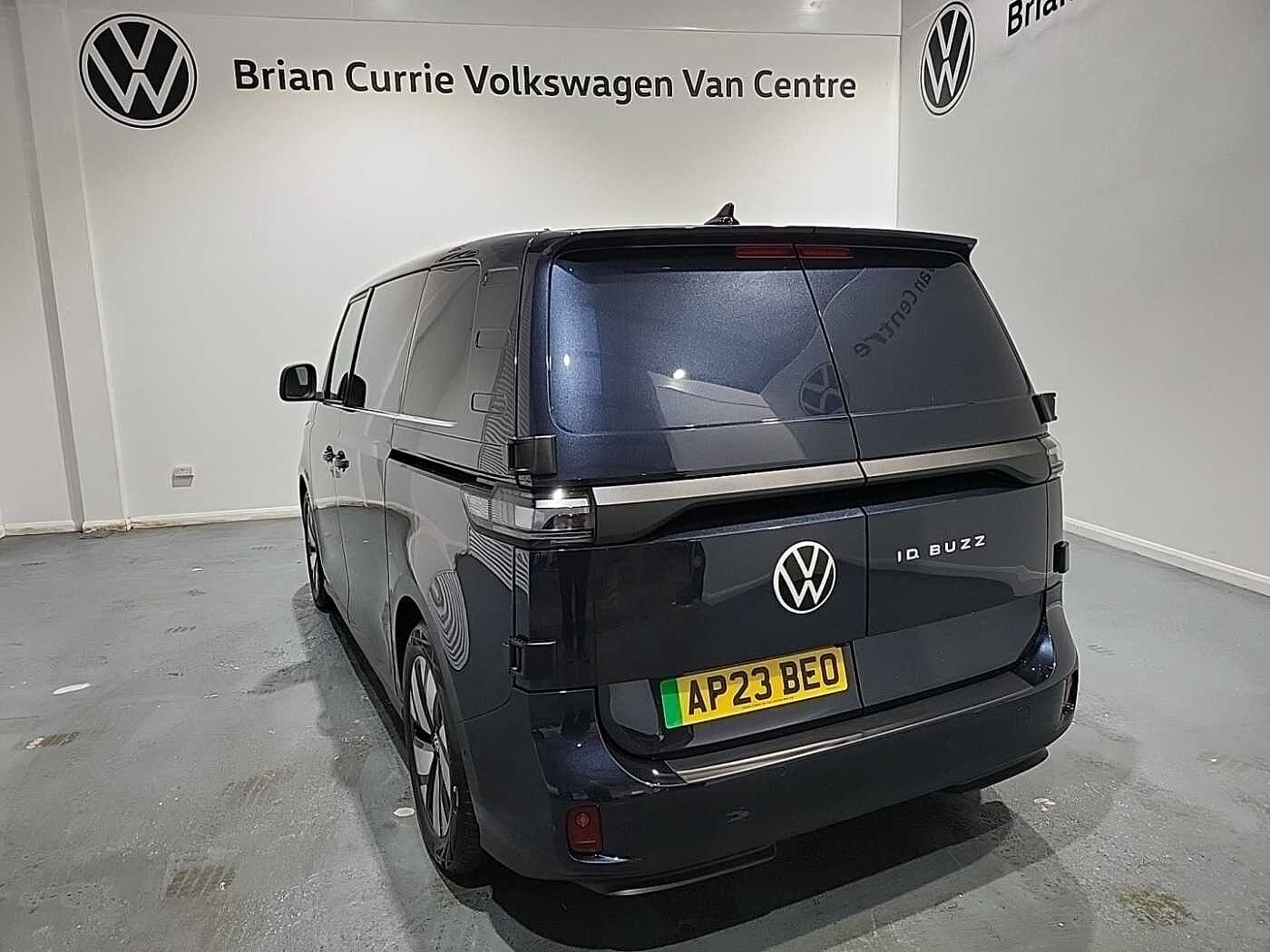 Volkswagen ID. Buzz Cargo E (204ps) Commerce Plus 77kWh