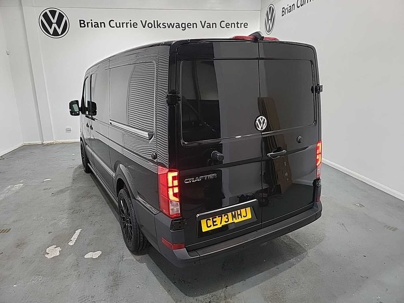 Volkswagen Crafter 2.0TDI 177PS Eu6dT-E CR35 LWB Trendline Low Roof