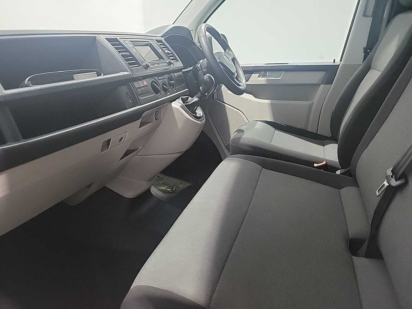 Volkswagen Transporter PV 2.0 TDI 84PS T28 Startline BMT SWB