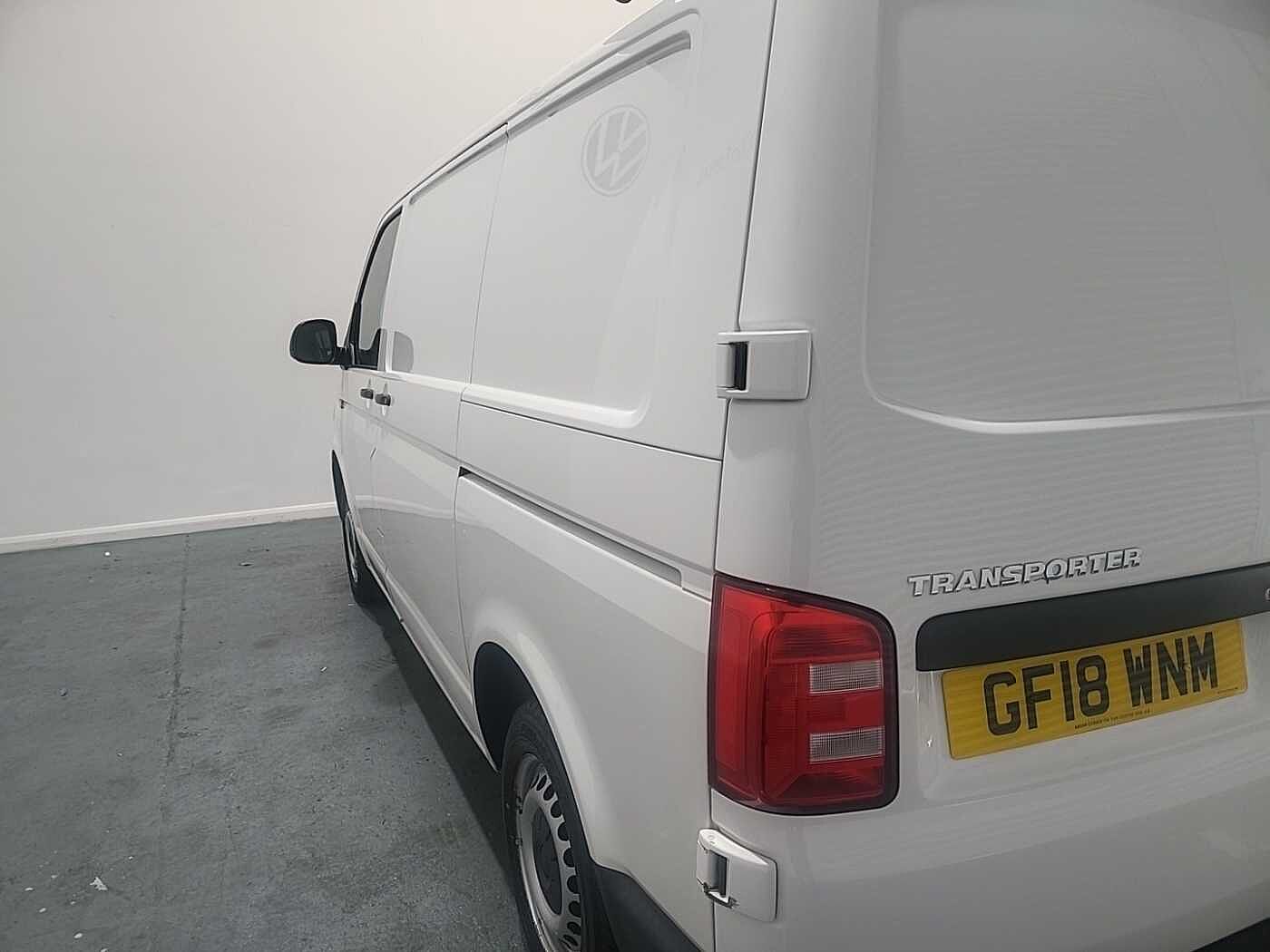 Volkswagen Transporter PV 2.0 TDI 84PS T28 Startline BMT SWB