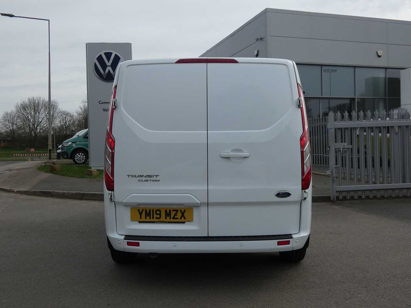 Ford Transit Custom 2.0TDCi 130PS 280 L1H1 Limited PV
