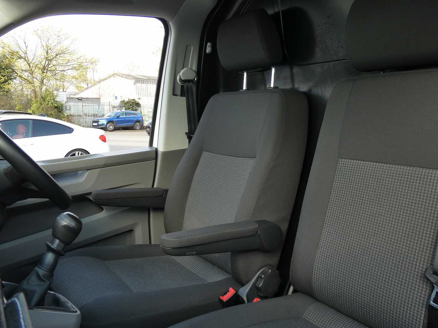 Volkswagen Transporter 2.0TDI 110ps T30 Startline BMT SWB PV
